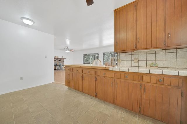 148 Sandy Gulch Ln, West Point, CA 95255