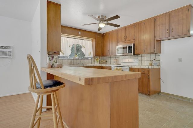 148 Sandy Gulch Ln, West Point, CA 95255