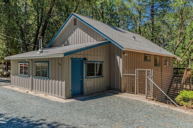 148 Sandy Gulch Ln, West Point, CA 95255