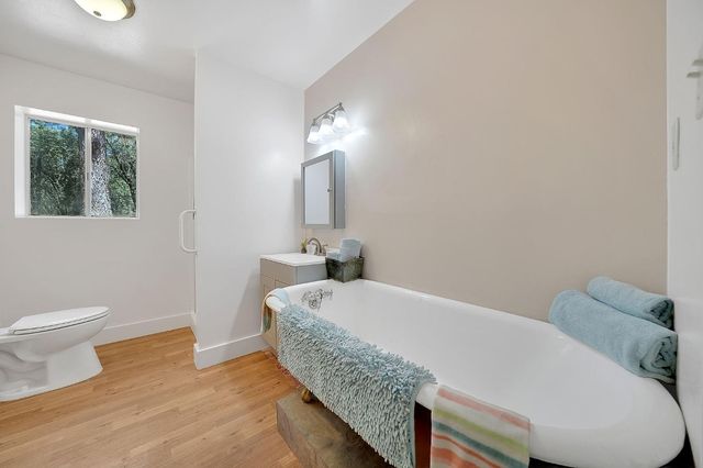 148 Sandy Gulch Ln, West Point, CA 95255