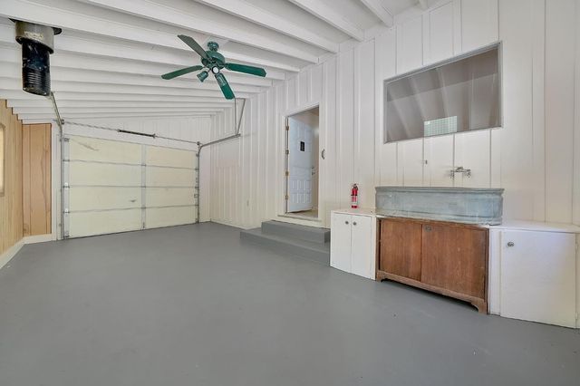 148 Sandy Gulch Ln, West Point, CA 95255