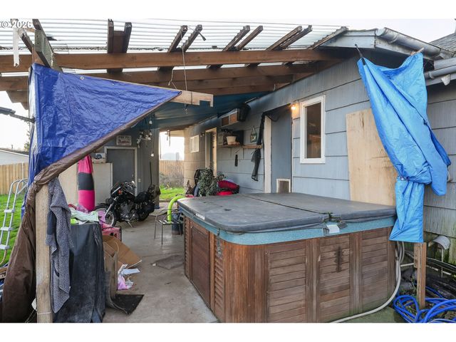 92981 PRAIRIE Rd, Junction City, OR 97448