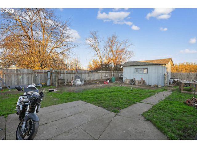 92981 PRAIRIE Rd, Junction City, OR 97448