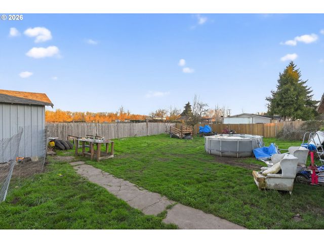 92981 PRAIRIE Rd, Junction City, OR 97448