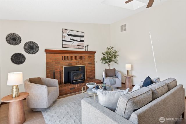 9724 58th Street Ct W, University Place, WA 98467