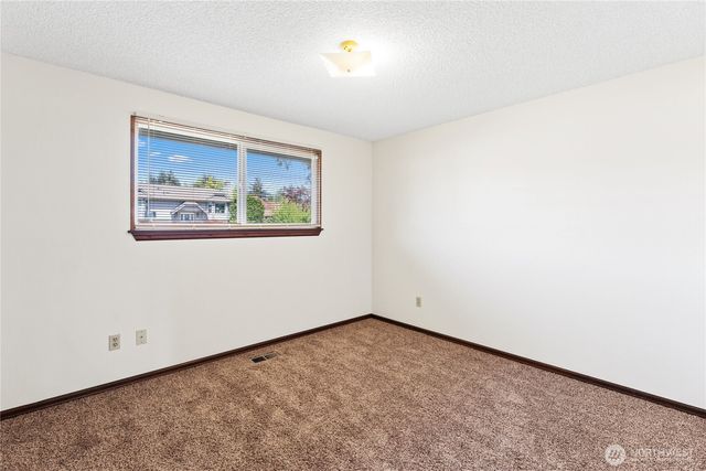 9724 58th Street Ct W, University Place, WA 98467
