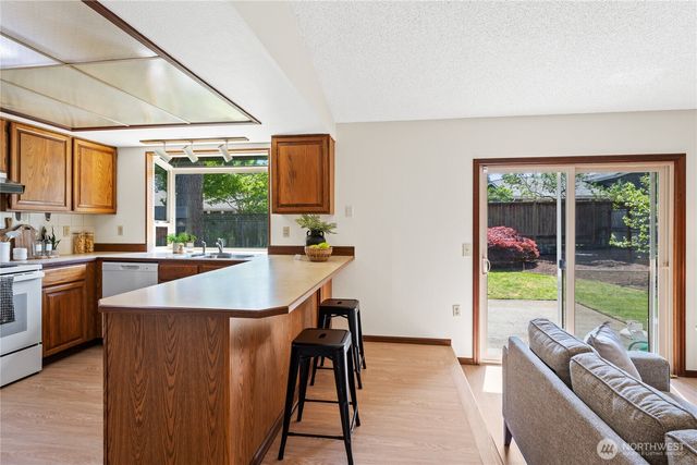 9724 58th Street Ct W, University Place, WA 98467