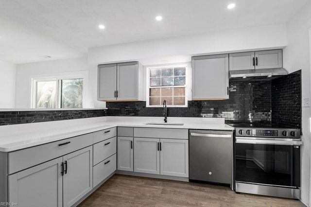 1212 Saul DR, Chesapeake, VA 23320