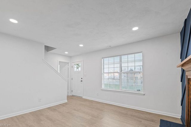 1212 Saul DR, Chesapeake, VA 23320