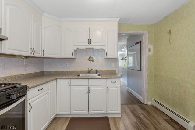 1 Highland Ave, West Milford Twp., NJ 07480