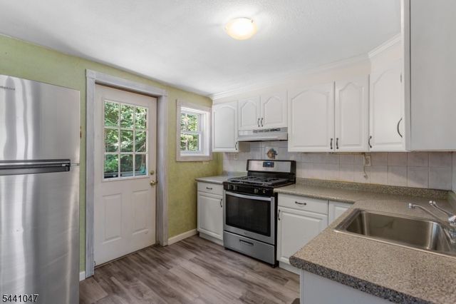 1 Highland Ave, West Milford Twp., NJ 07480
