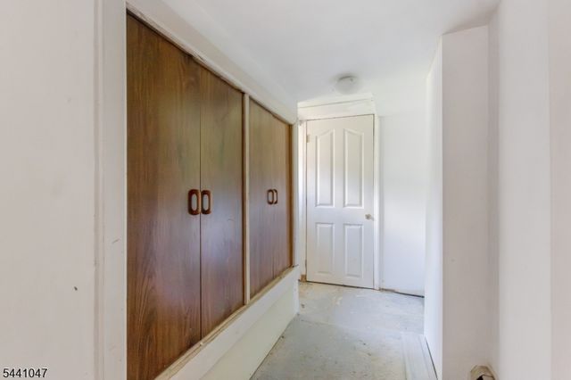 1 Highland Ave, West Milford Twp., NJ 07480