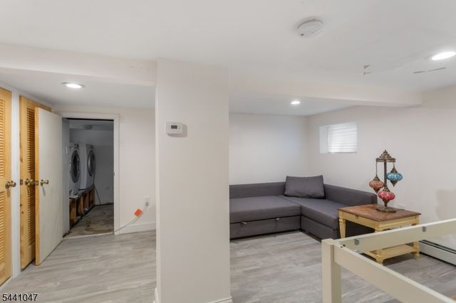 1 Highland Ave, West Milford Twp., NJ 07480