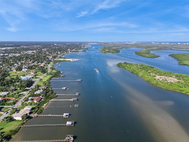 222 SHANGRI LA CIRCLE, Edgewater, FL 32132