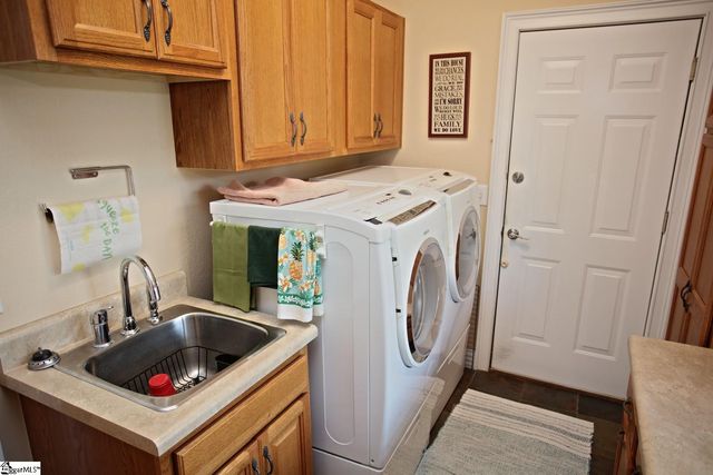 302 Meadowlark Lane, Seneca, SC 29672