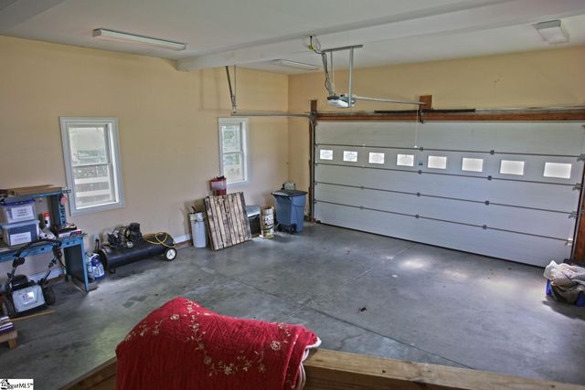 302 Meadowlark Lane, Seneca, SC 29672