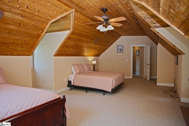 302 Meadowlark Lane, Seneca, SC 29672