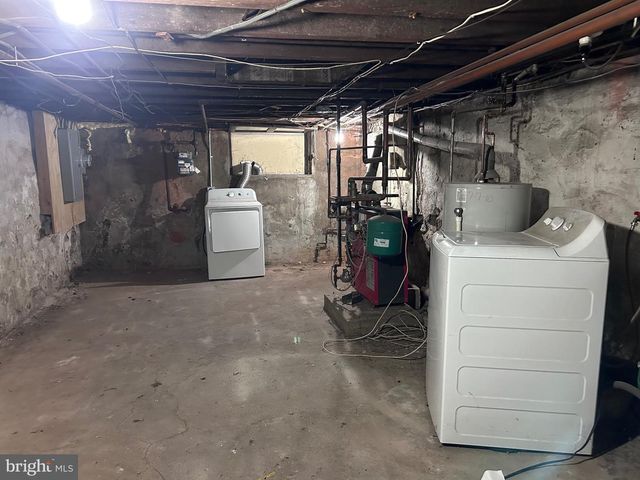 1840 S MOLE ST, Philadelphia, PA 19145