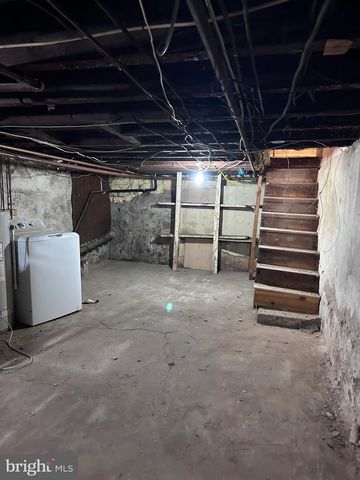 1840 S MOLE ST, Philadelphia, PA 19145
