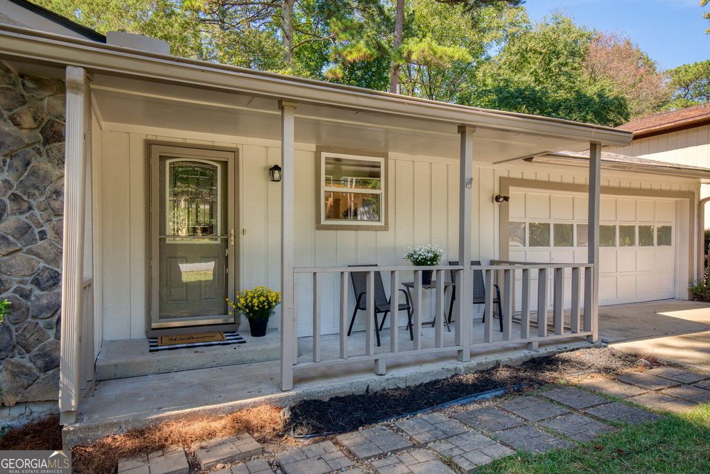 2494 Rhoanoke Drive, Duluth, GA 30096 — photo 2