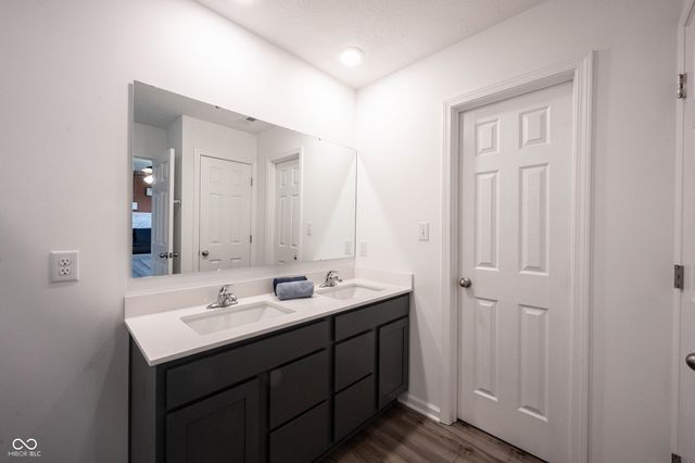 8194 Copperleaf Lane, Pendleton, IN 46064