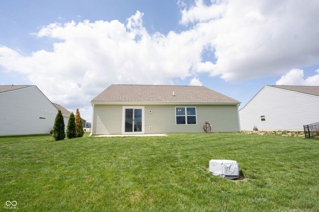 8194 Copperleaf Lane, Pendleton, IN 46064