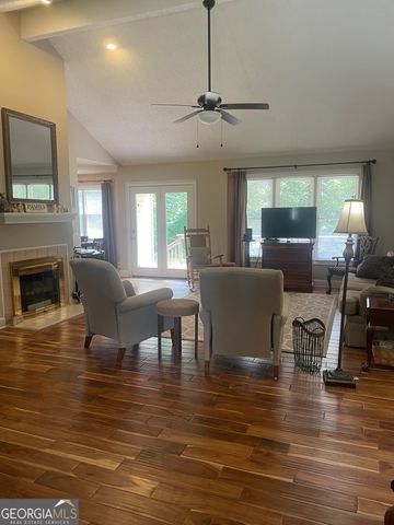 170 Thistledown Place, Mount Airy, GA 30563