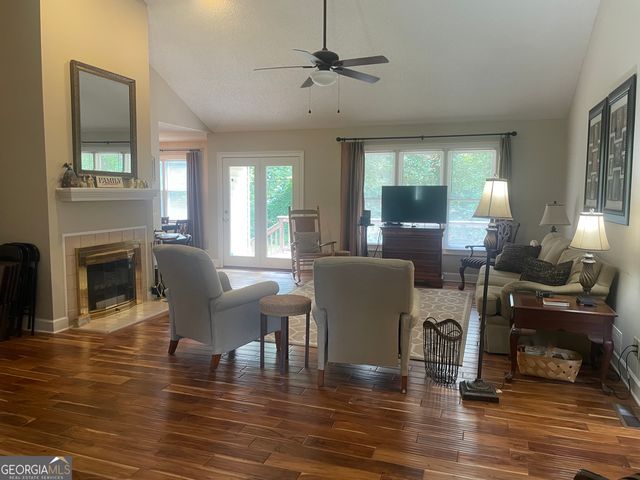 170 Thistledown Place, Mount Airy, GA 30563