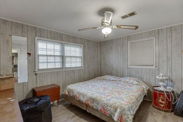 329 Riverbend Drive, Royston, GA 30662