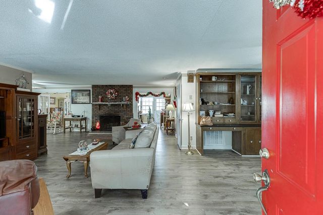 329 Riverbend Drive, Royston, GA 30662