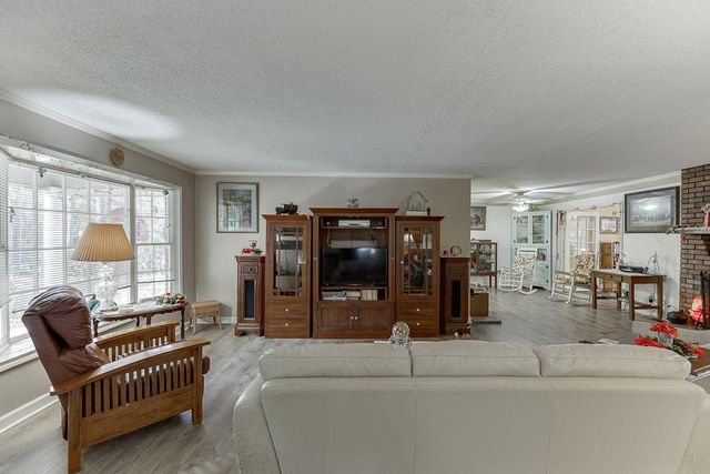 329 Riverbend Drive, Royston, GA 30662