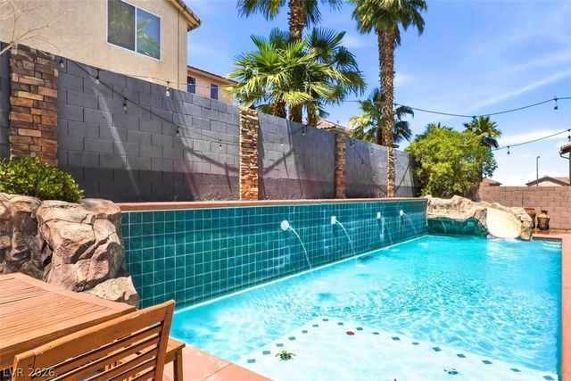 167 Tidewater Range Court, Henderson, NV 89012