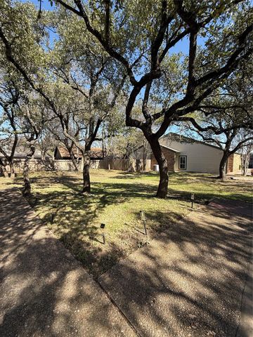 6501 Columbia Oaks CT 3B, Austin, TX 78759