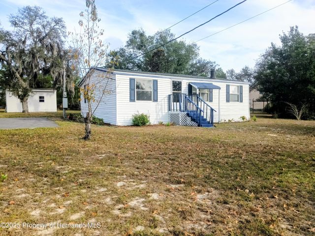 8116 Weeping Willow Street, Brooksville, FL 34613
