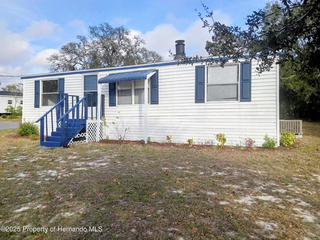 8116 Weeping Willow Street, Brooksville, FL 34613