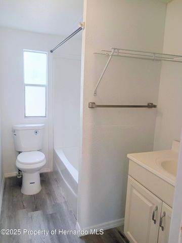 8116 Weeping Willow Street, Brooksville, FL 34613