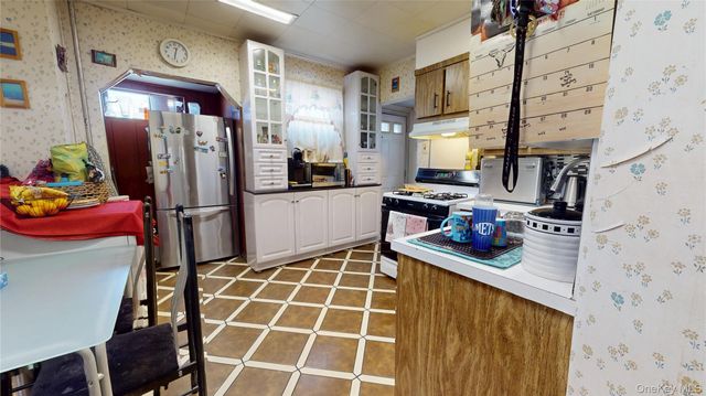 10931 109th Street, South Ozone Park, NY 11420