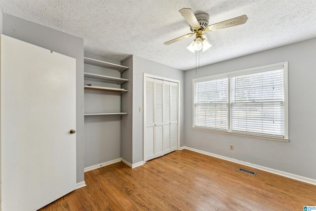 1112 DOGWOOD CIRCLE, Sylacauga, AL 35150