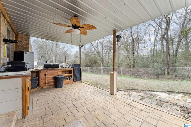 1112 DOGWOOD CIRCLE, Sylacauga, AL 35150