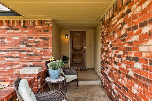 13216 Eastvalley Road, Oklahoma City, OK 73170