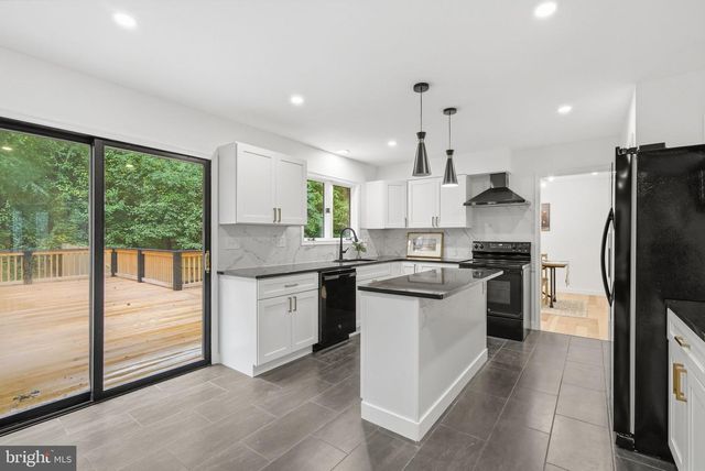 800 BERRYMANS LN, Reisterstown, MD 21136