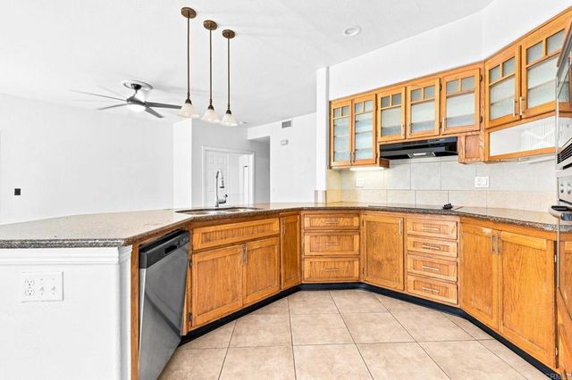 30371 Tradewater Ct, Temecula, CA 92591