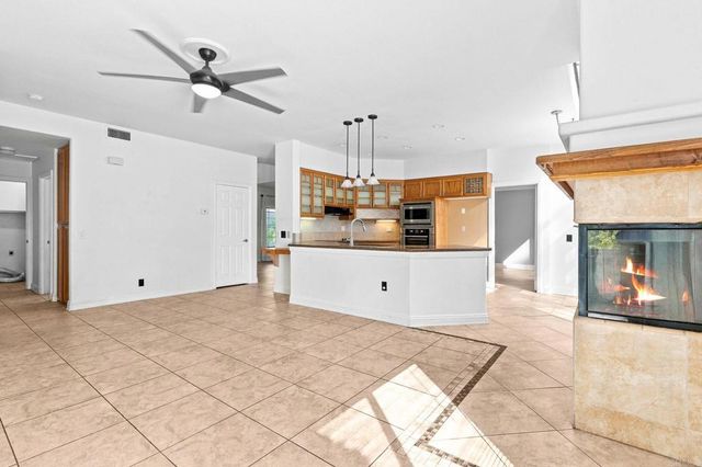 30371 Tradewater Ct, Temecula, CA 92591
