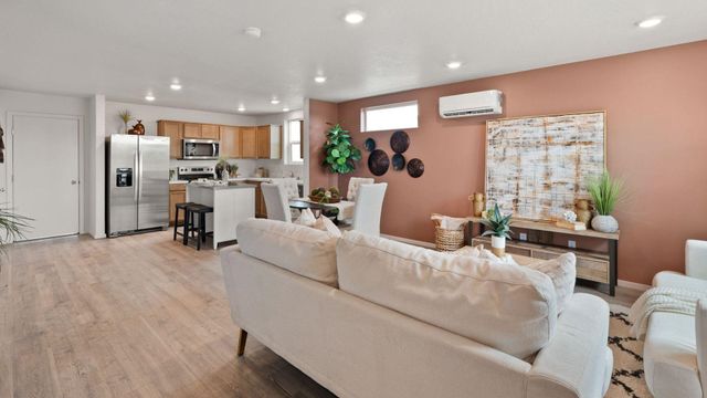 5216 E Mckinnon Ln, Spokane, WA 99217
