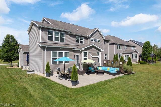 111 Harvester Drive, Copley, OH 44321