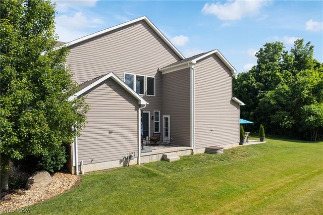111 Harvester Drive, Copley, OH 44321