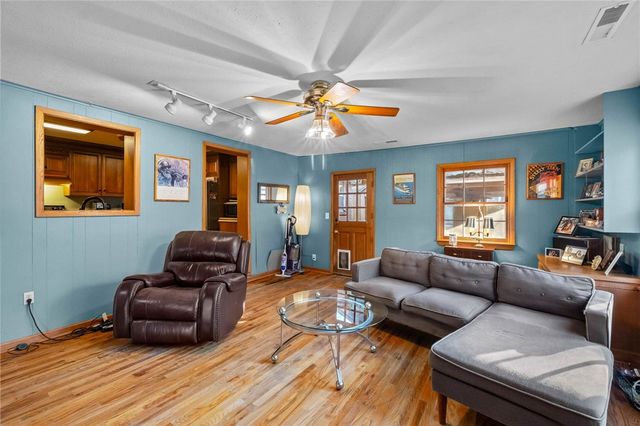 1223 E Hope Street, Fayetteville, AR 72701