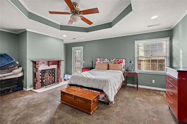 1223 E Hope Street, Fayetteville, AR 72701