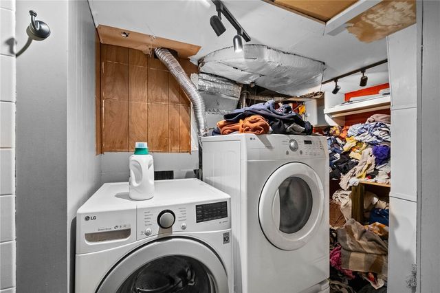 1223 E Hope Street, Fayetteville, AR 72701