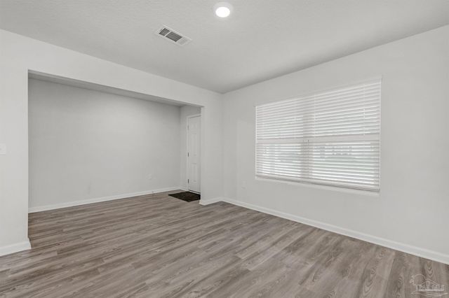 5280 Peach Dr, Pace, FL 32571